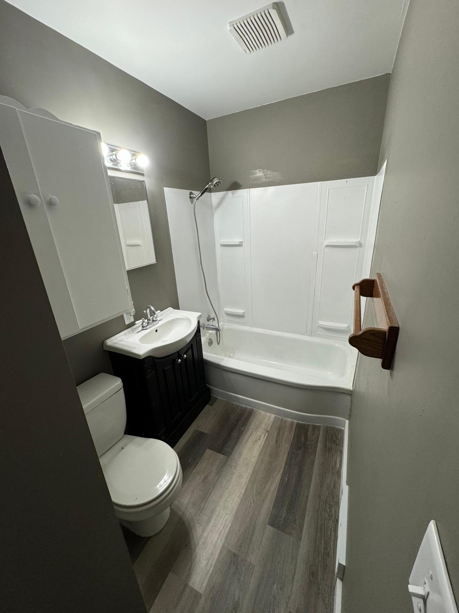 208 Dupont Avenue NW