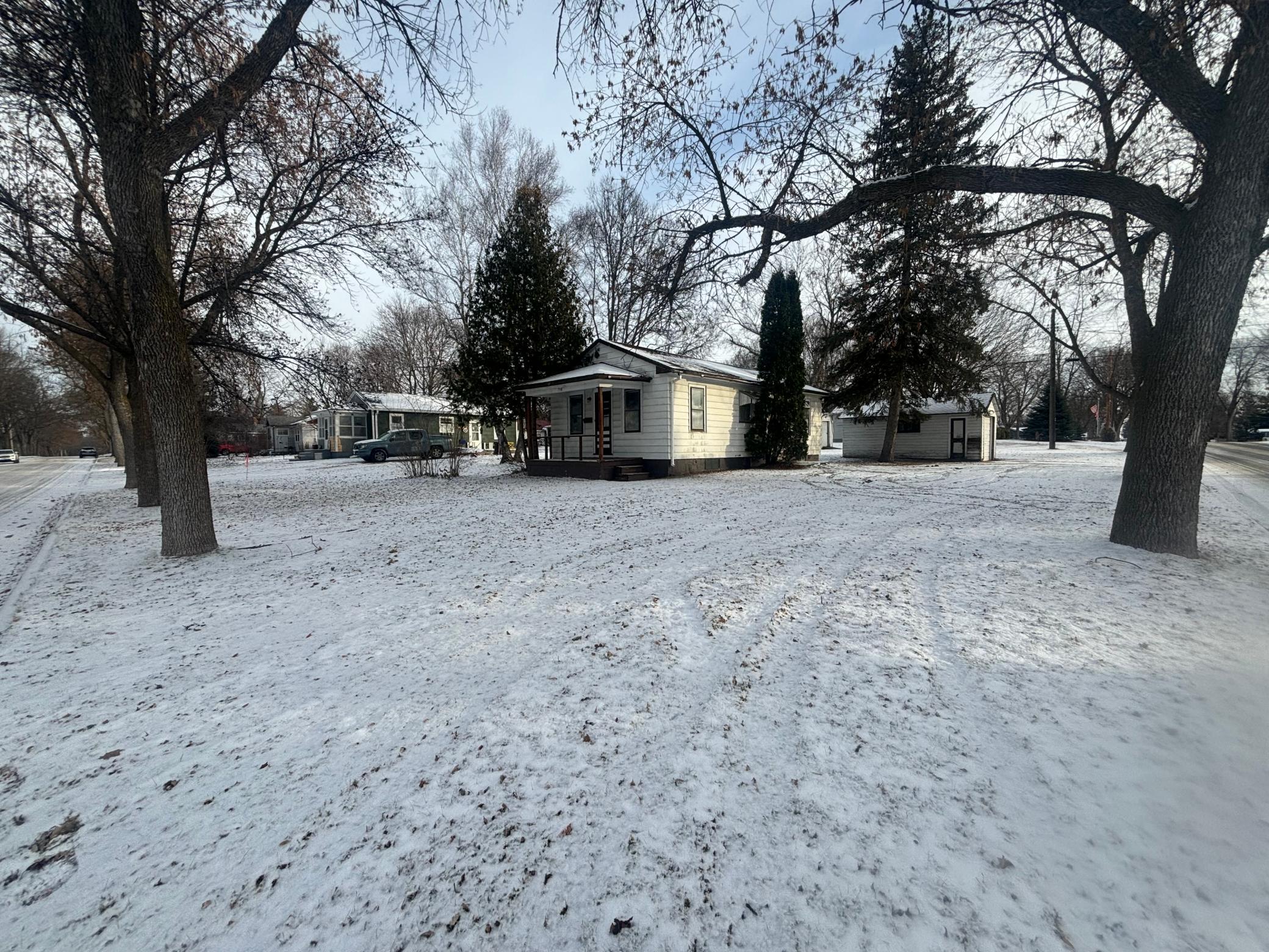 730 S 10th Street