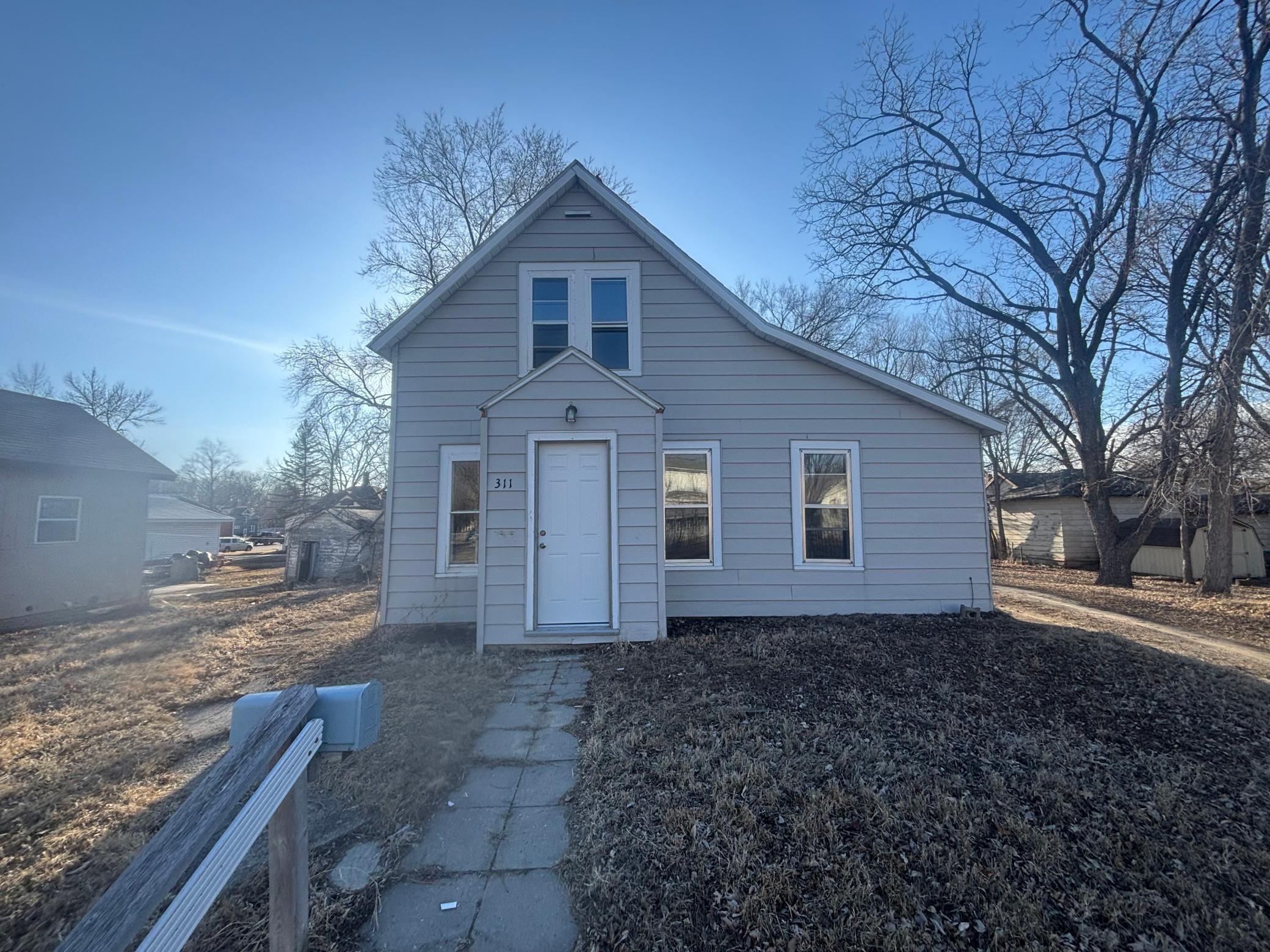 311 9th Street NW