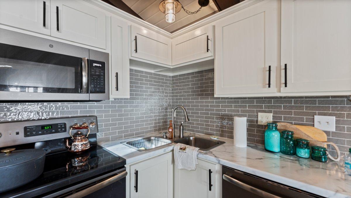 22010 62nd Street NW