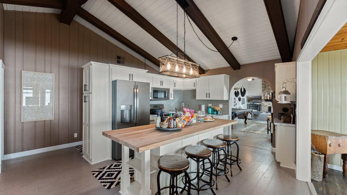 22010 62nd Street NW