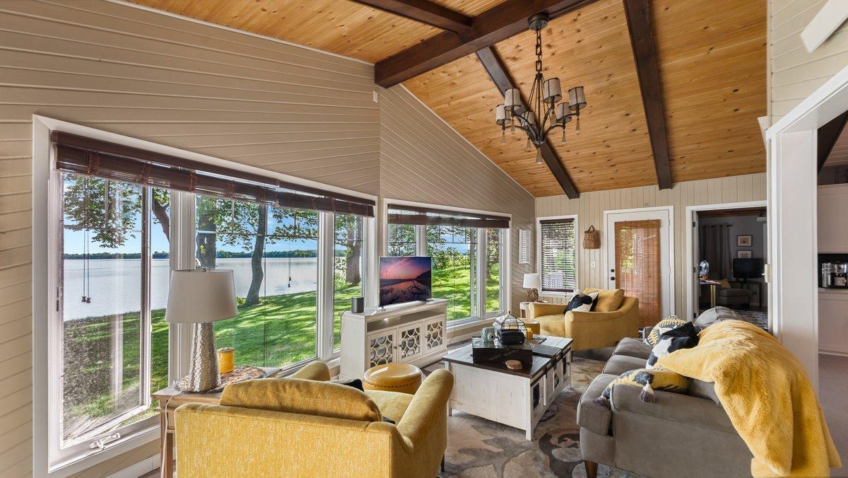 22010 62nd Street NW