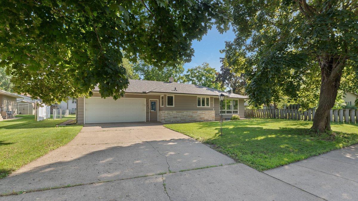 2405 Centennial Drive