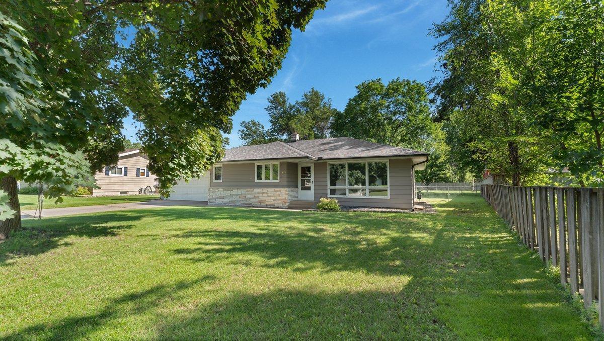 2405 Centennial Drive