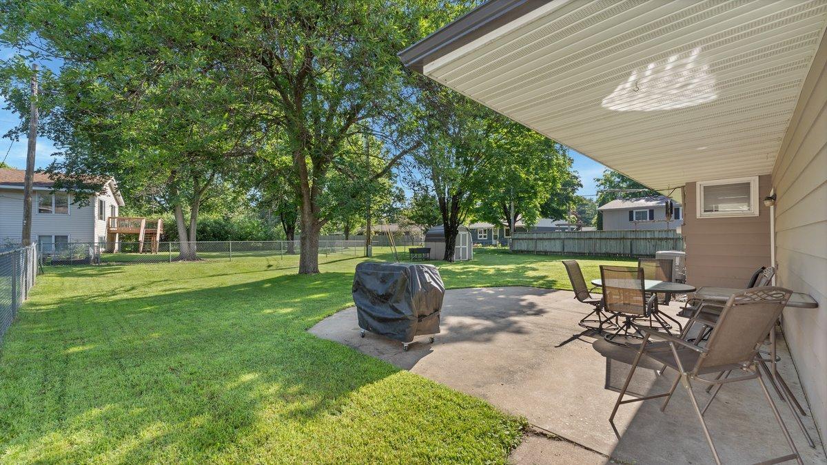 2405 Centennial Drive