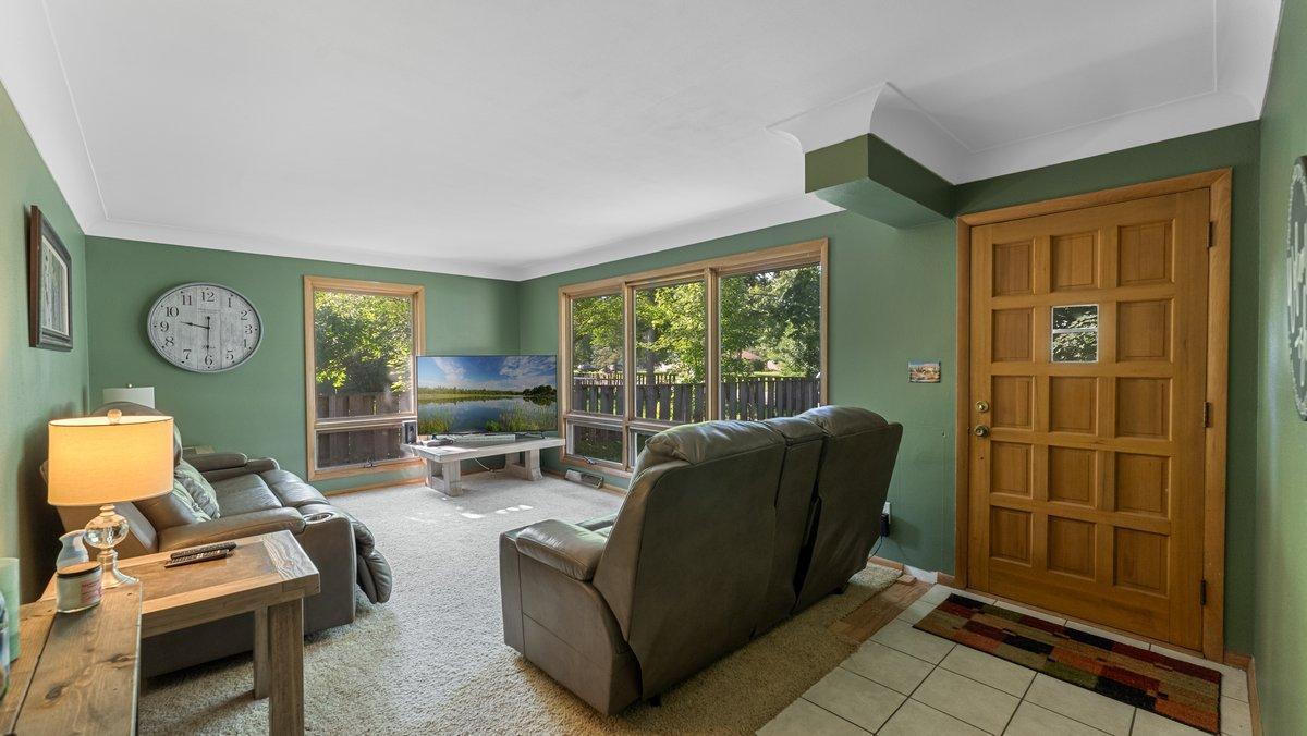 2405 Centennial Drive