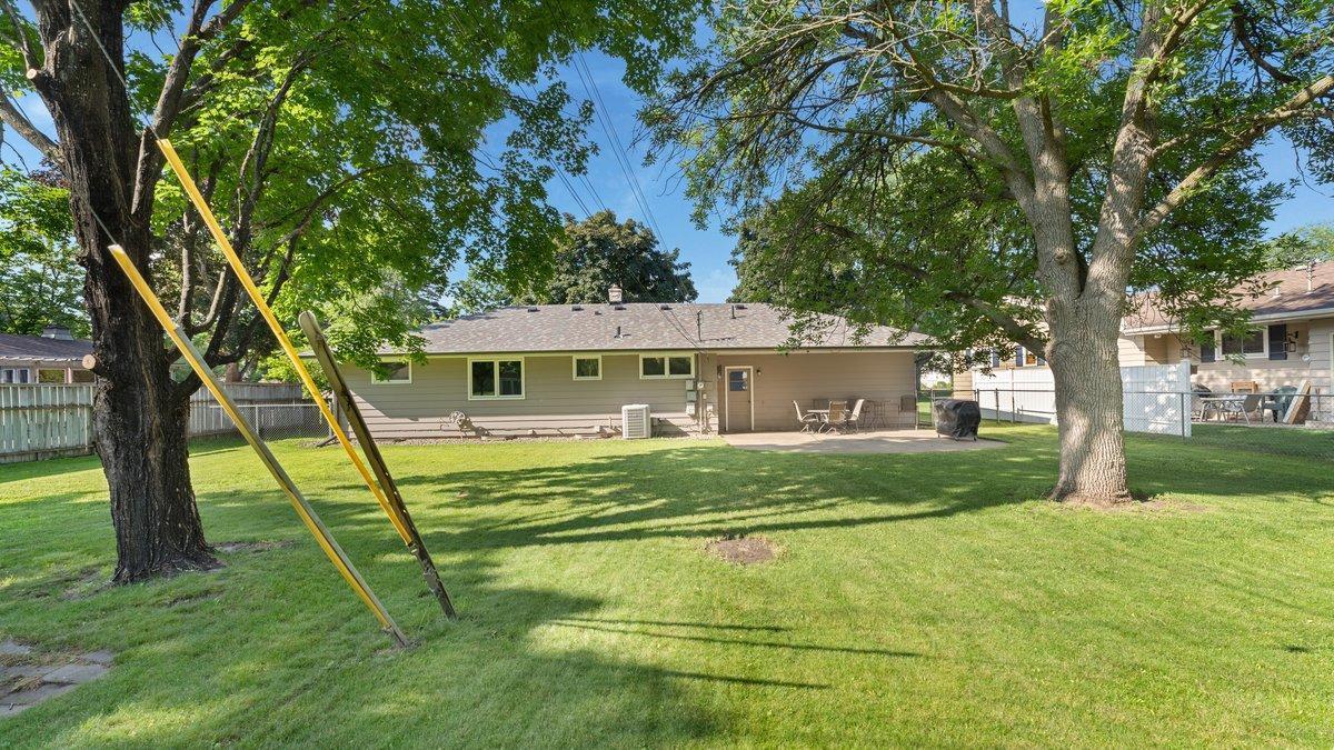 2405 Centennial Drive
