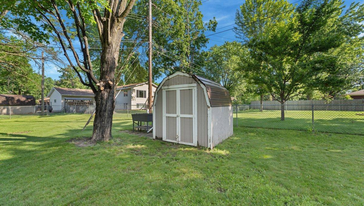 2405 Centennial Drive