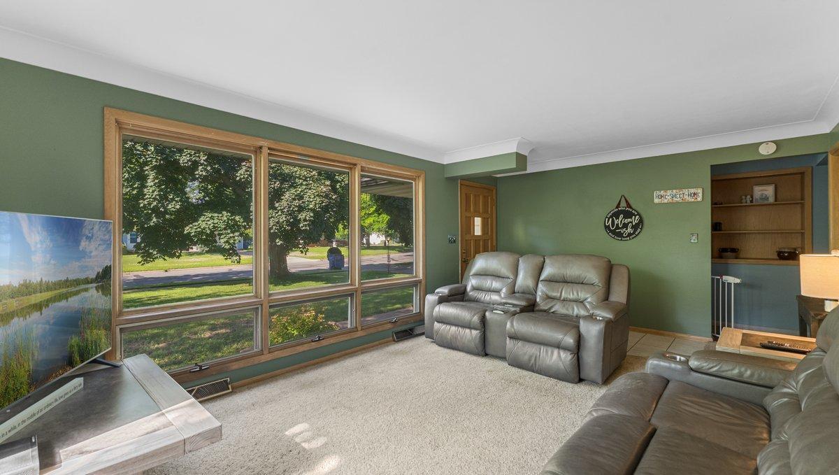 2405 Centennial Drive