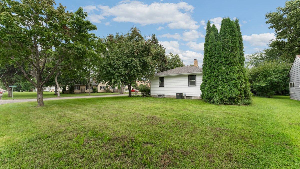 117 W Lockerbie Street