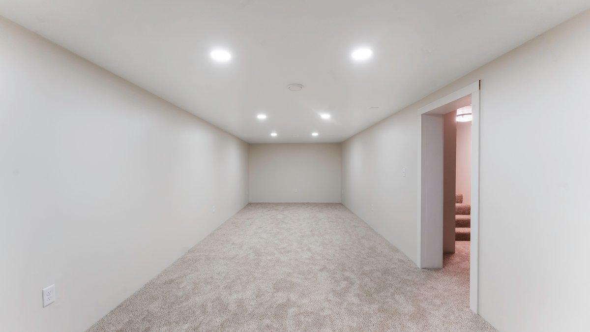 117 W Lockerbie Street