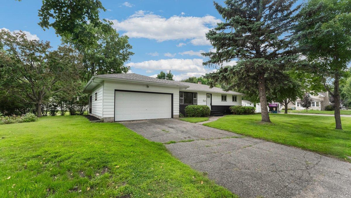 117 W Lockerbie Street