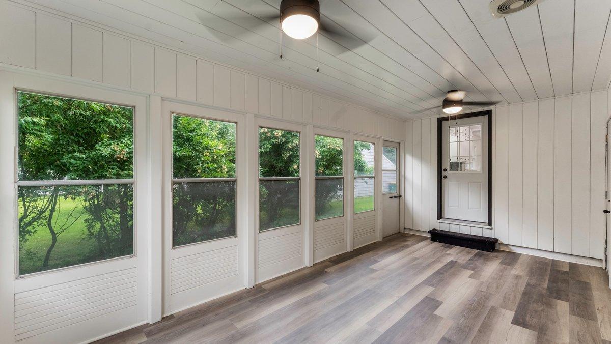 117 W Lockerbie Street