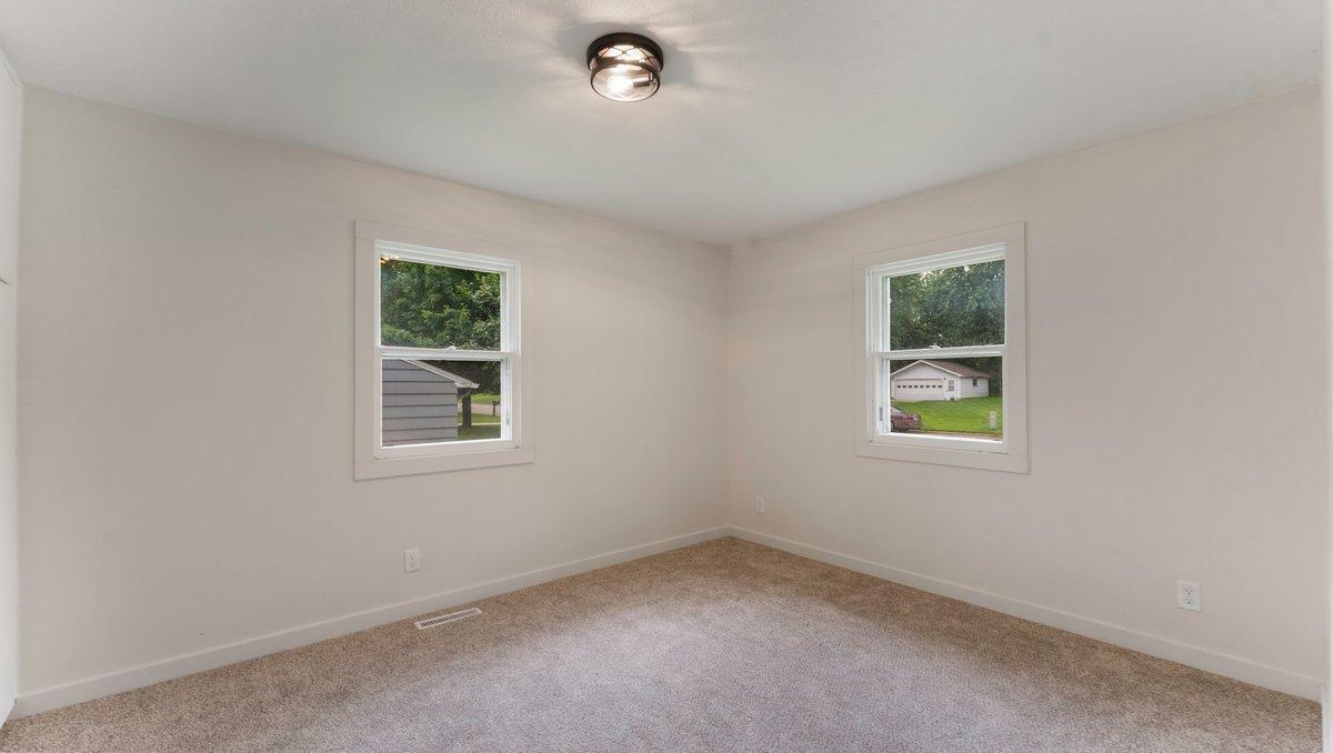 117 W Lockerbie Street