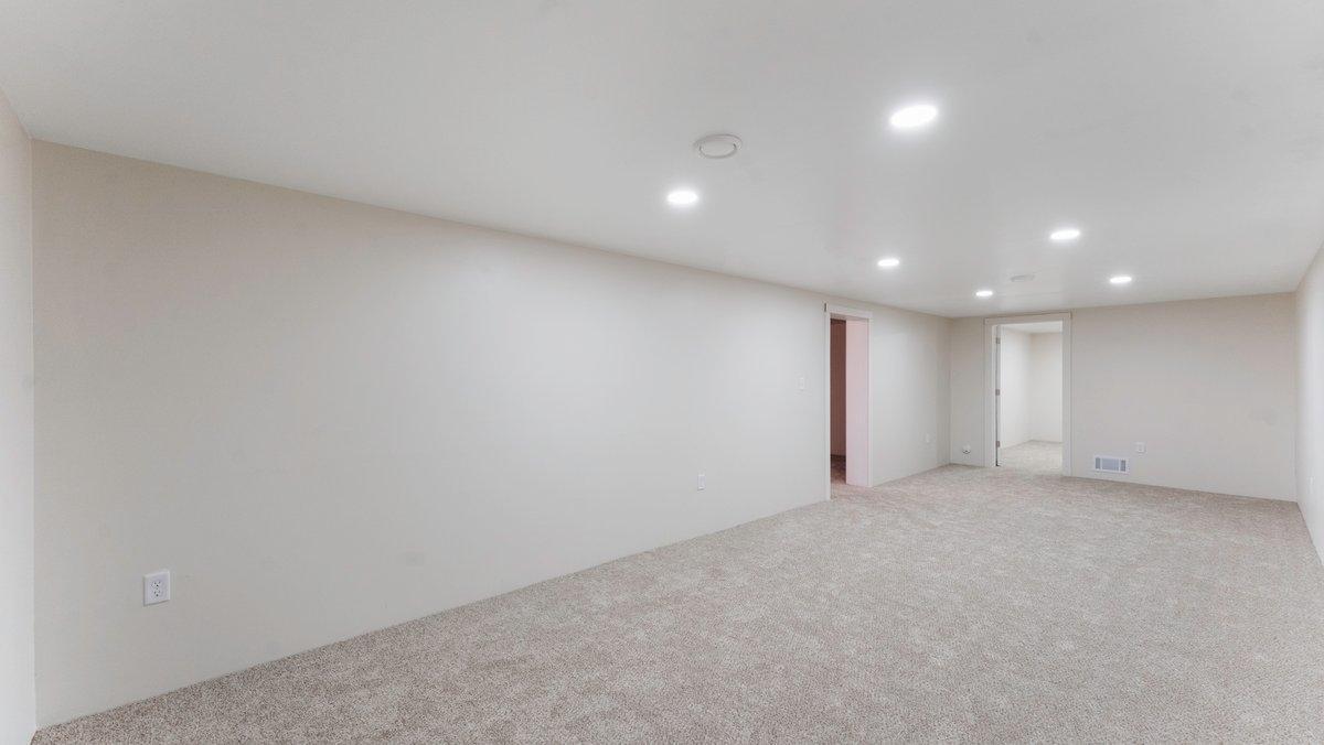 117 W Lockerbie Street