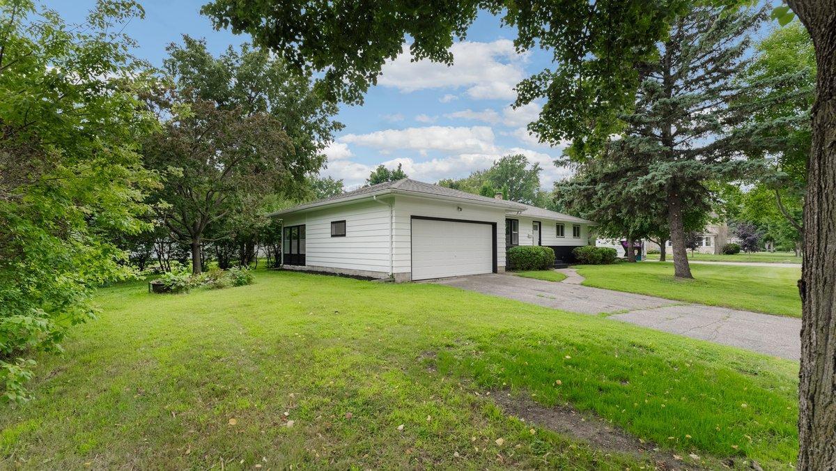 117 W Lockerbie Street