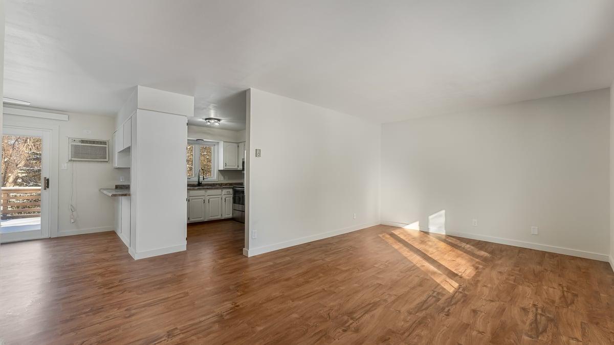 829 Pleasantview Drive SE