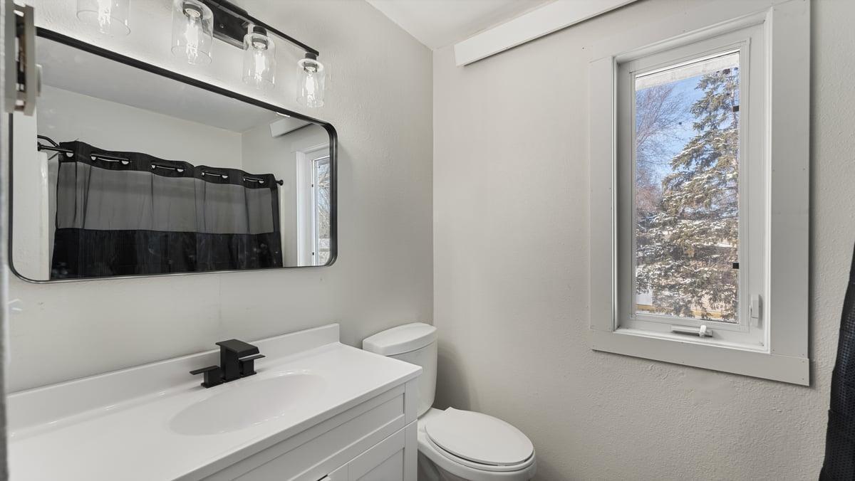 829 Pleasantview Drive SE