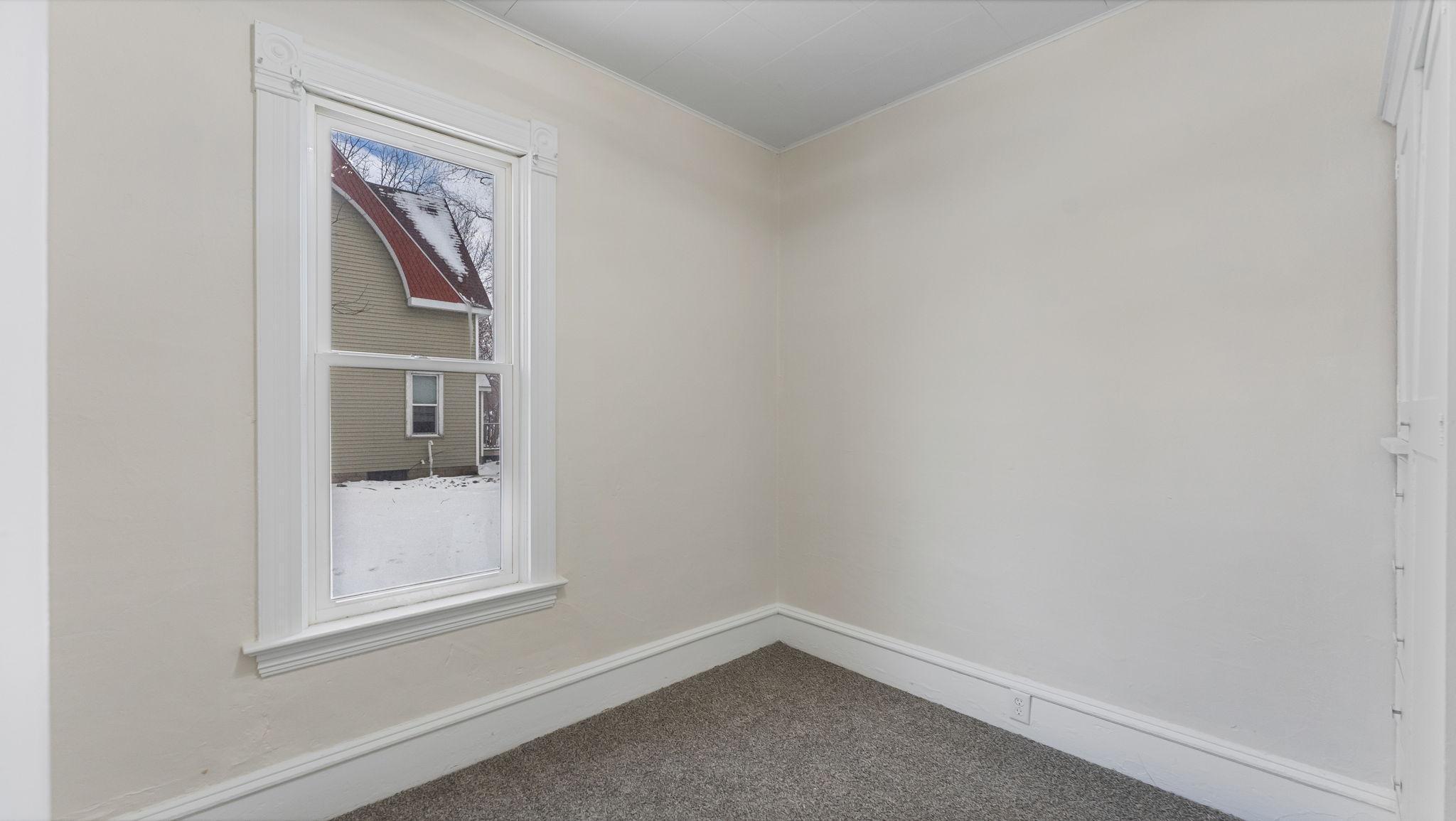 417 Becker Avenue SE