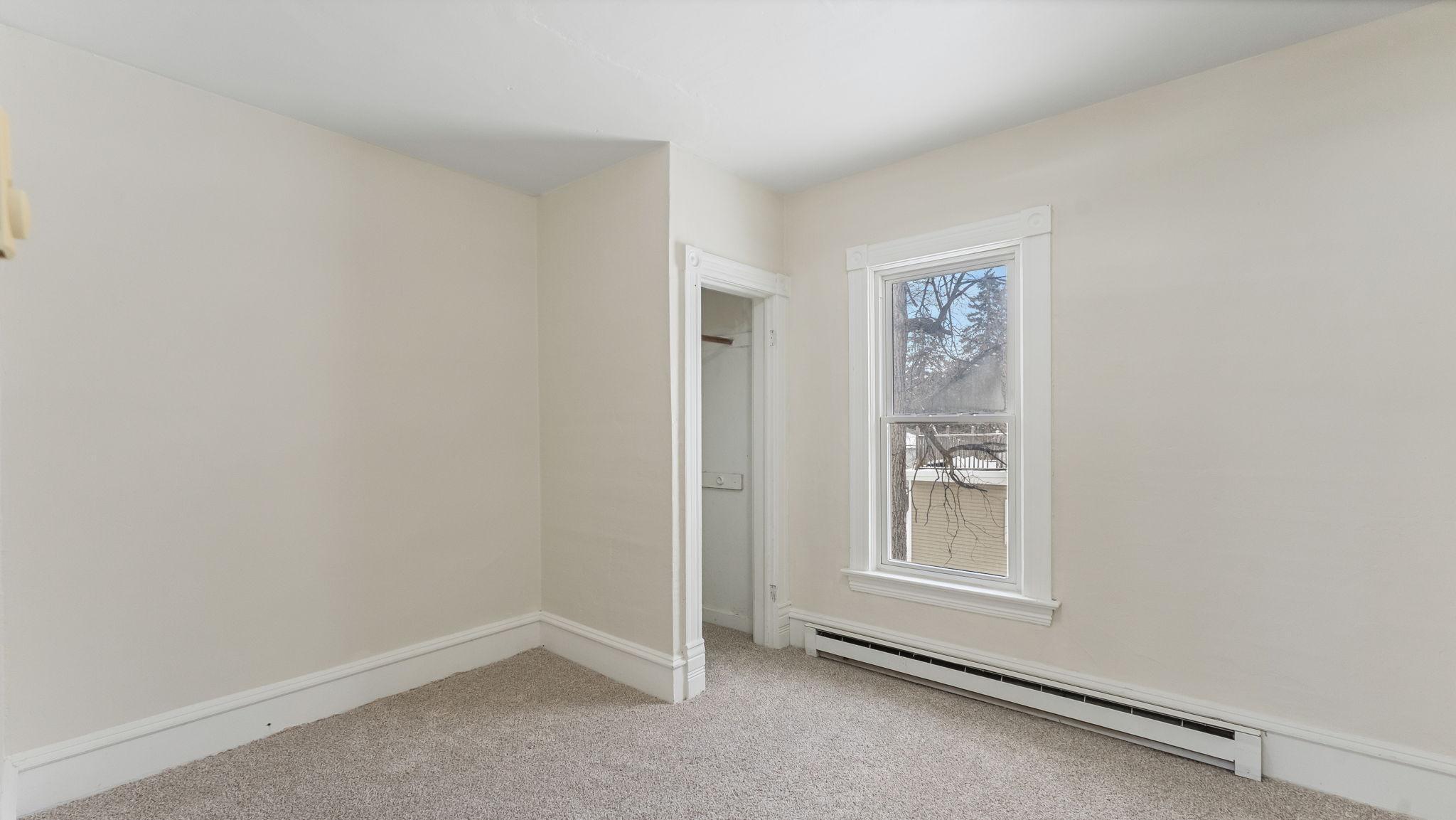 417 Becker Avenue SE