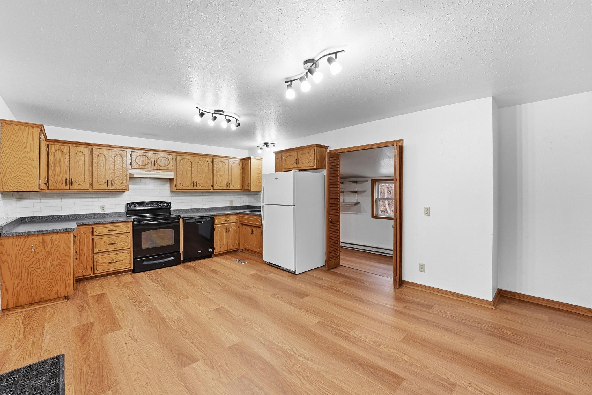 25283 State Highway 23