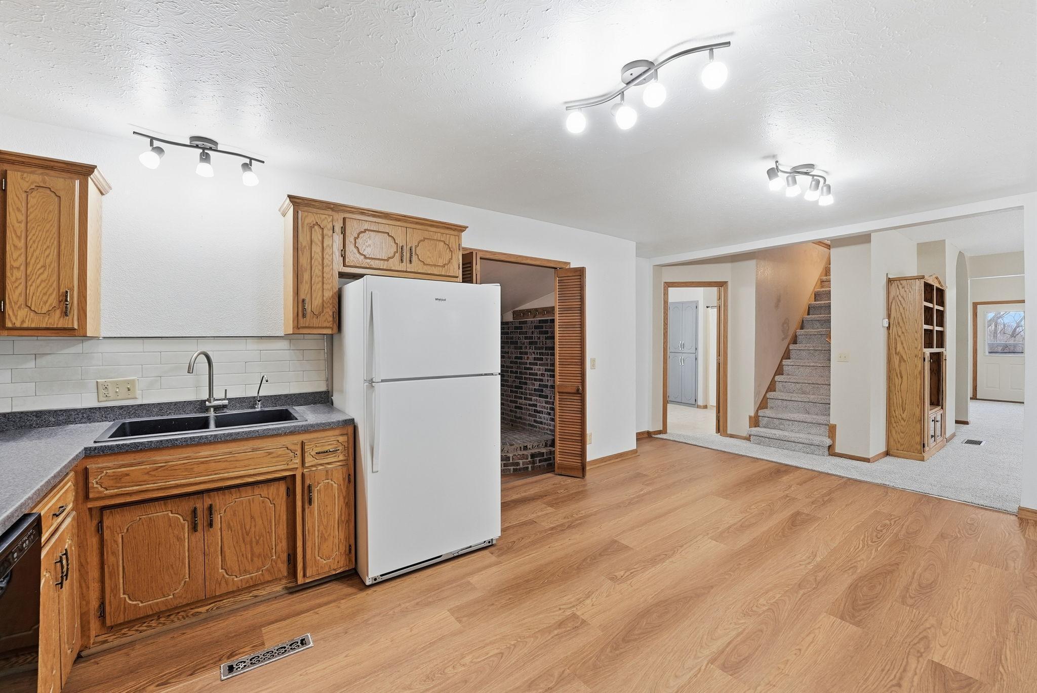 25283 State Highway 23