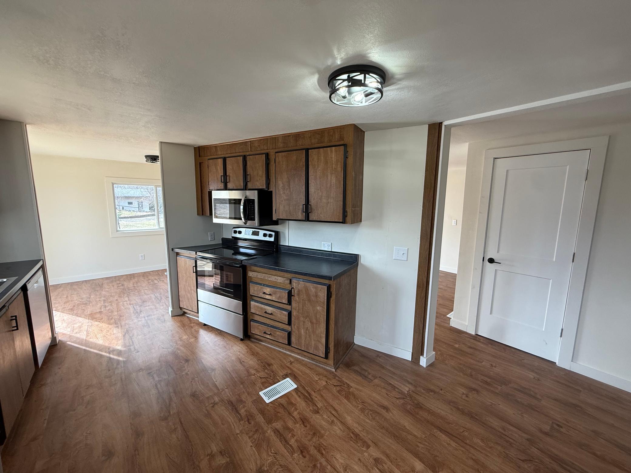 3455 165th Avenue NE