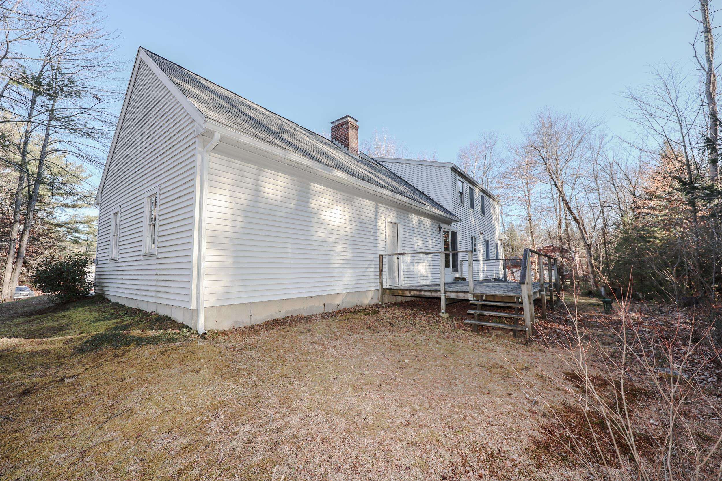 10 Woodland Circle