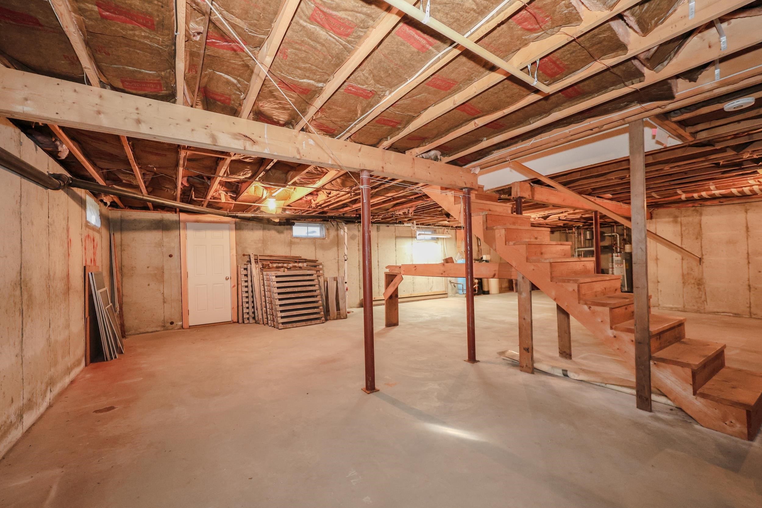 10 Woodland Circle