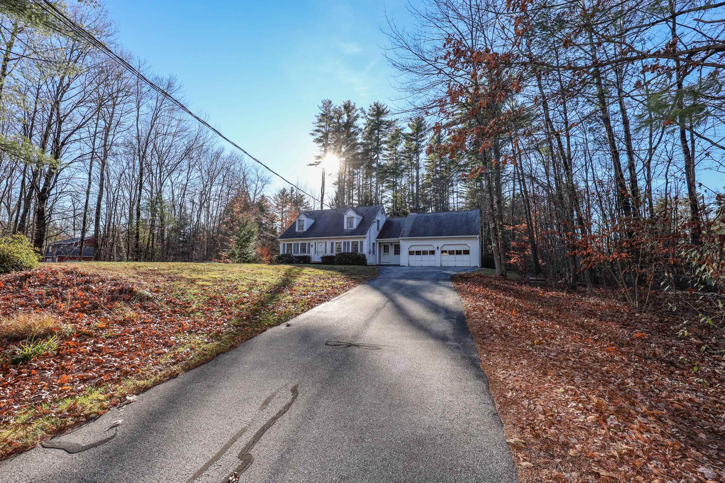10 Woodland Circle