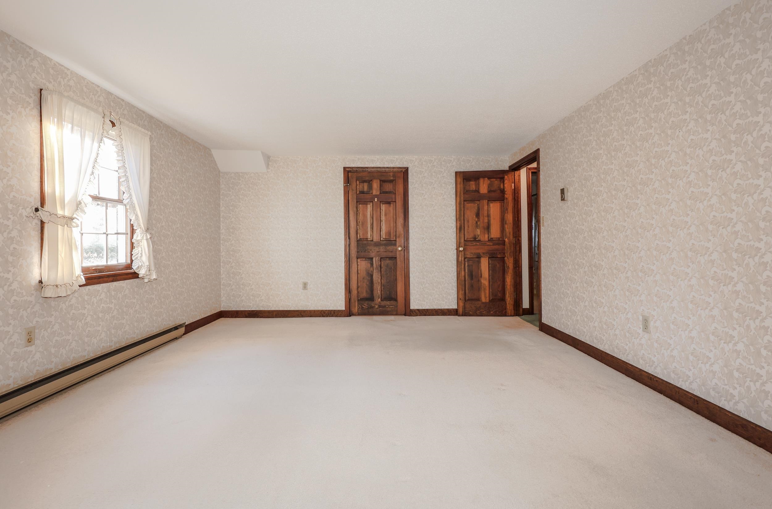 10 Woodland Circle