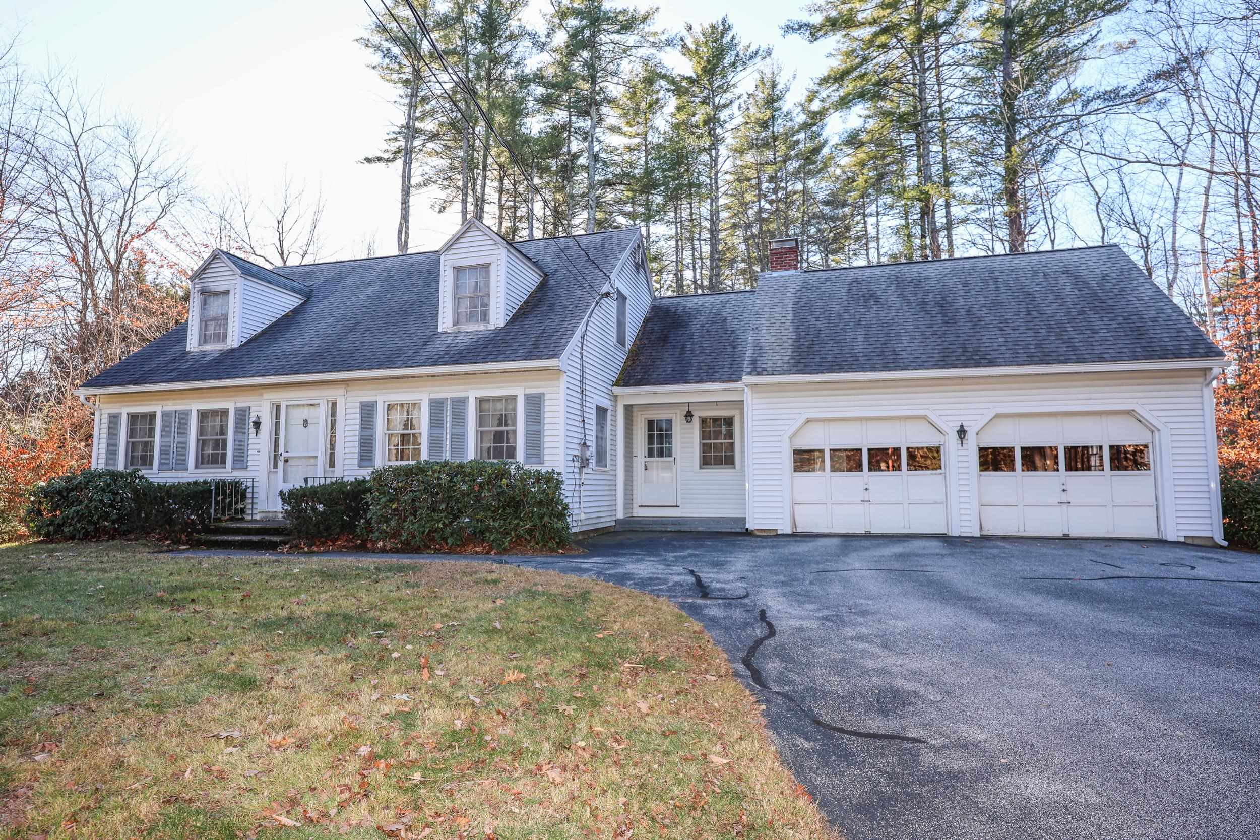 10 Woodland Circle