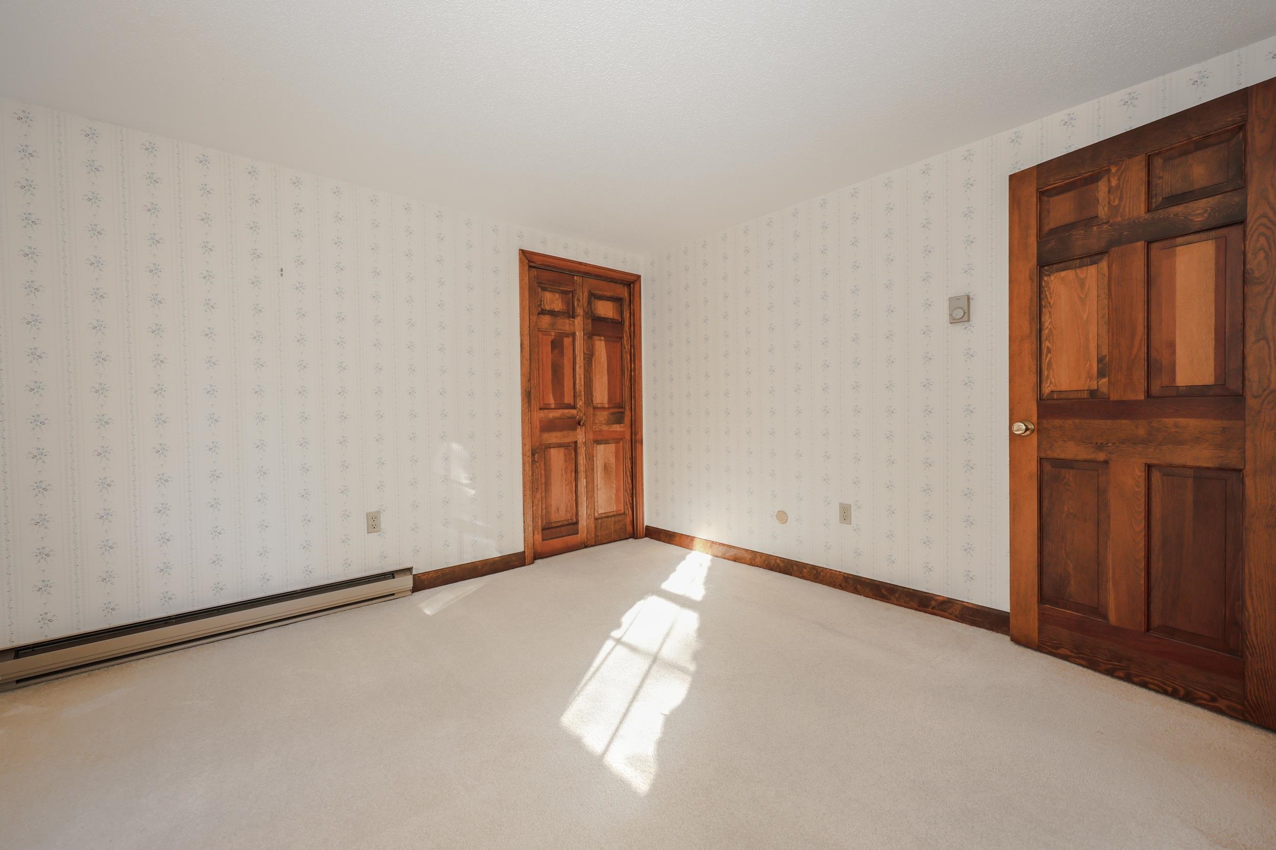 10 Woodland Circle