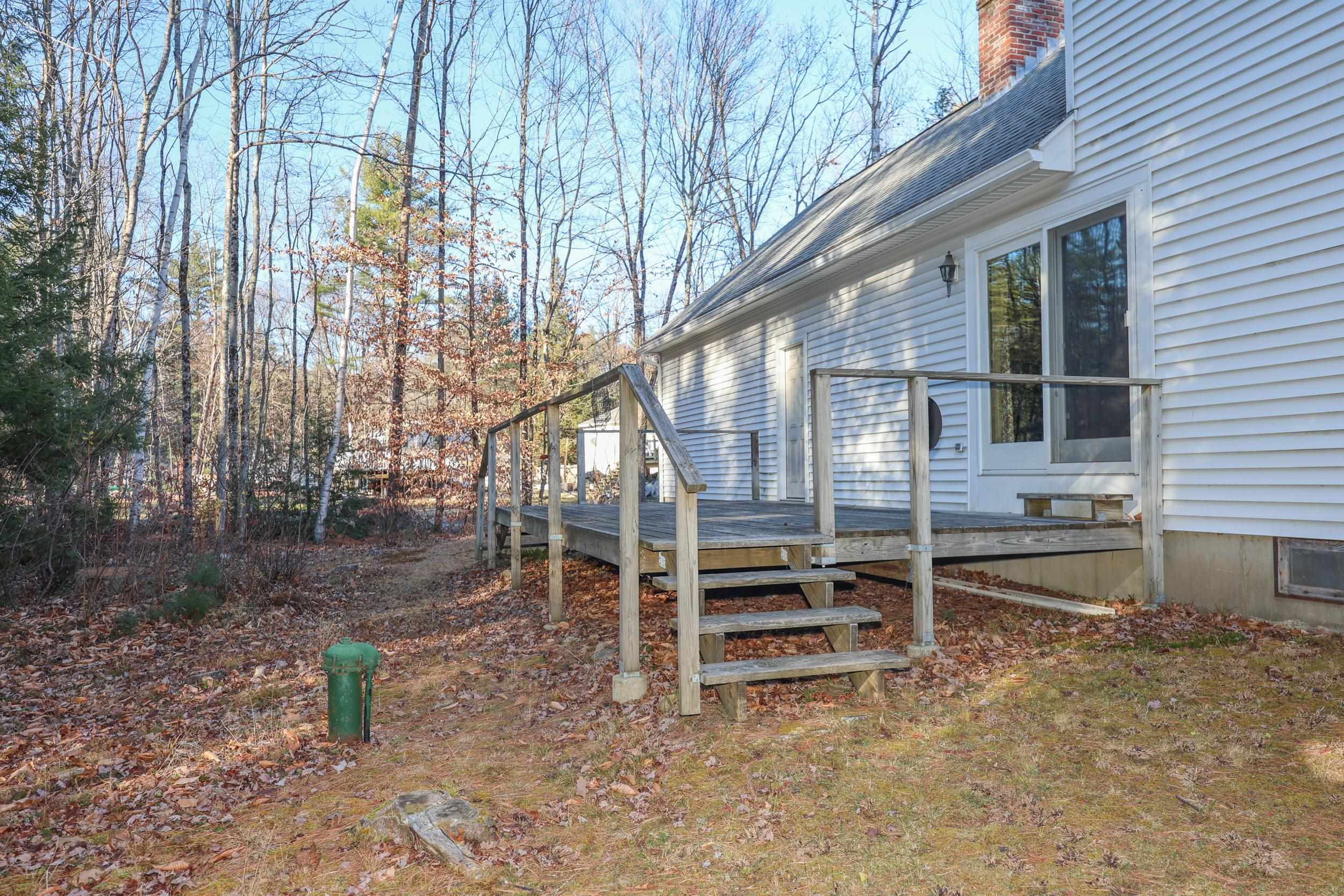 10 Woodland Circle