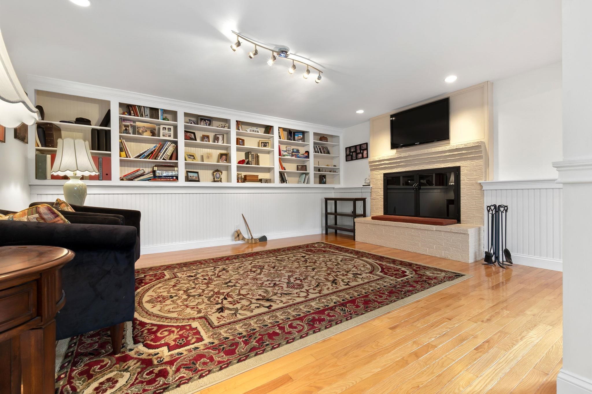 9 Onyx Lane