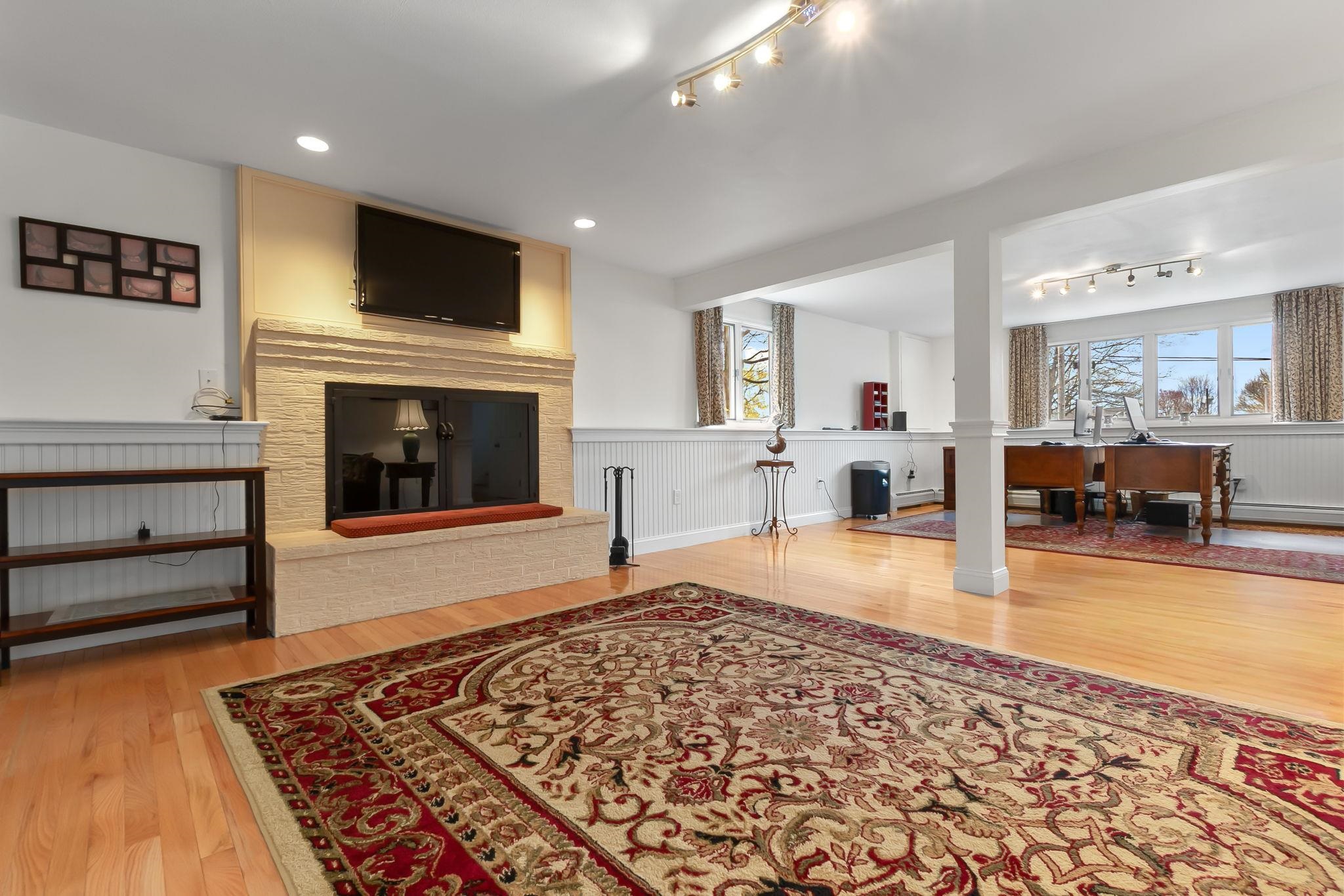 9 Onyx Lane