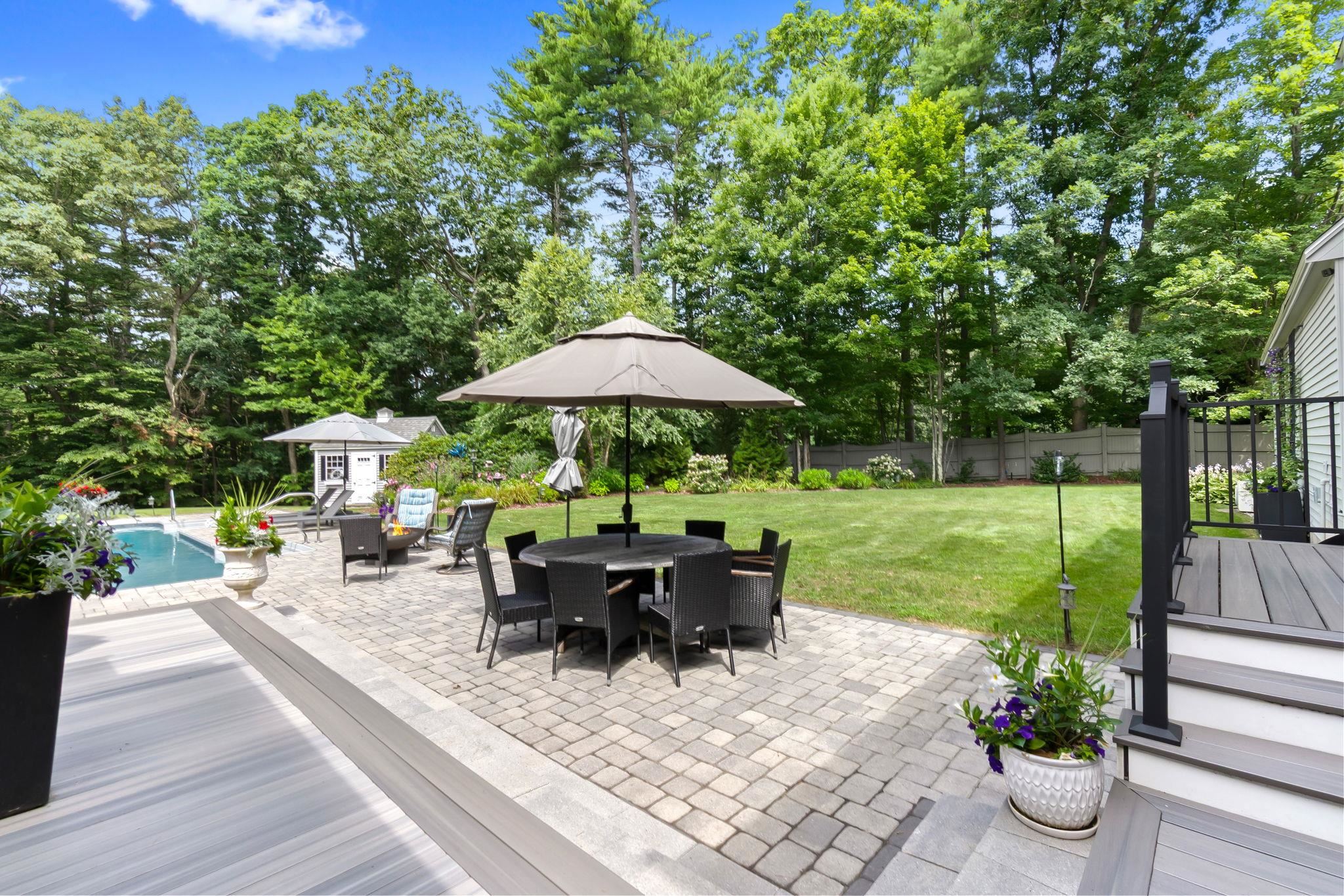 19 Buttonwood Drive