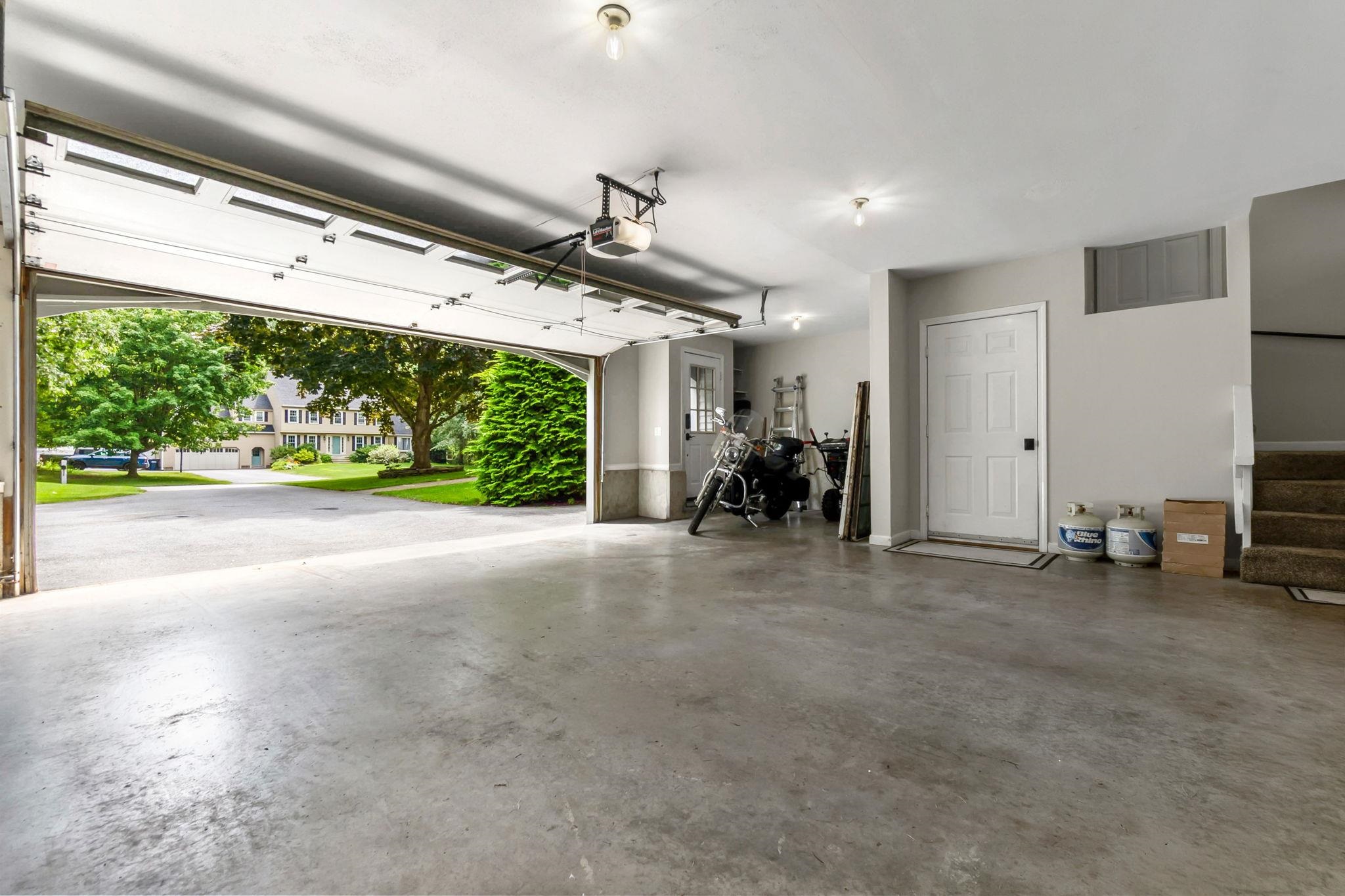 19 Buttonwood Drive