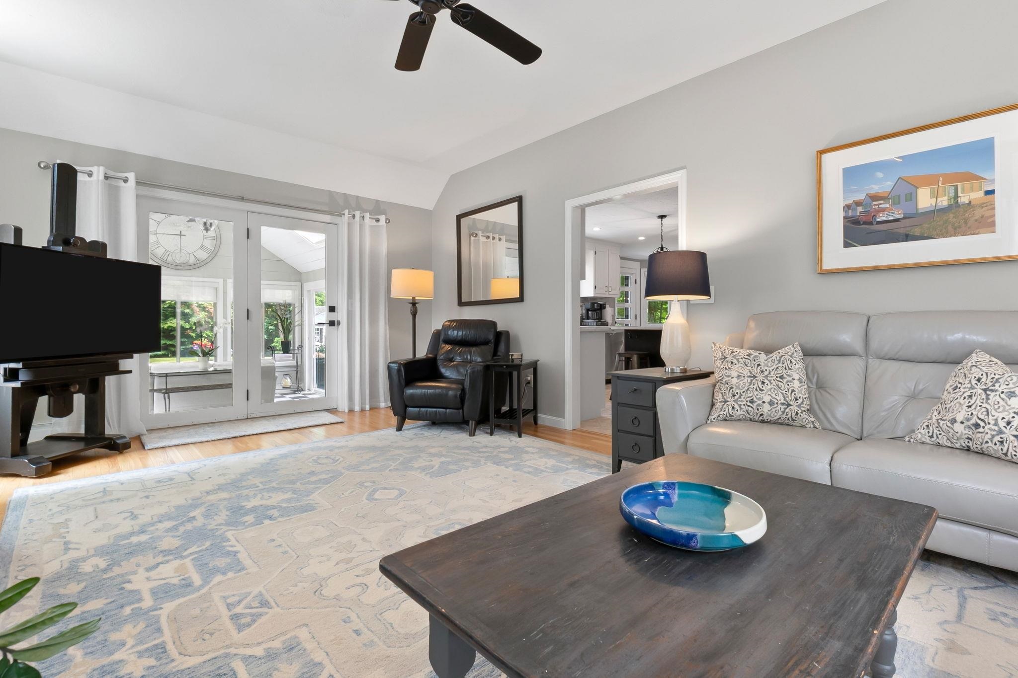 19 Buttonwood Drive