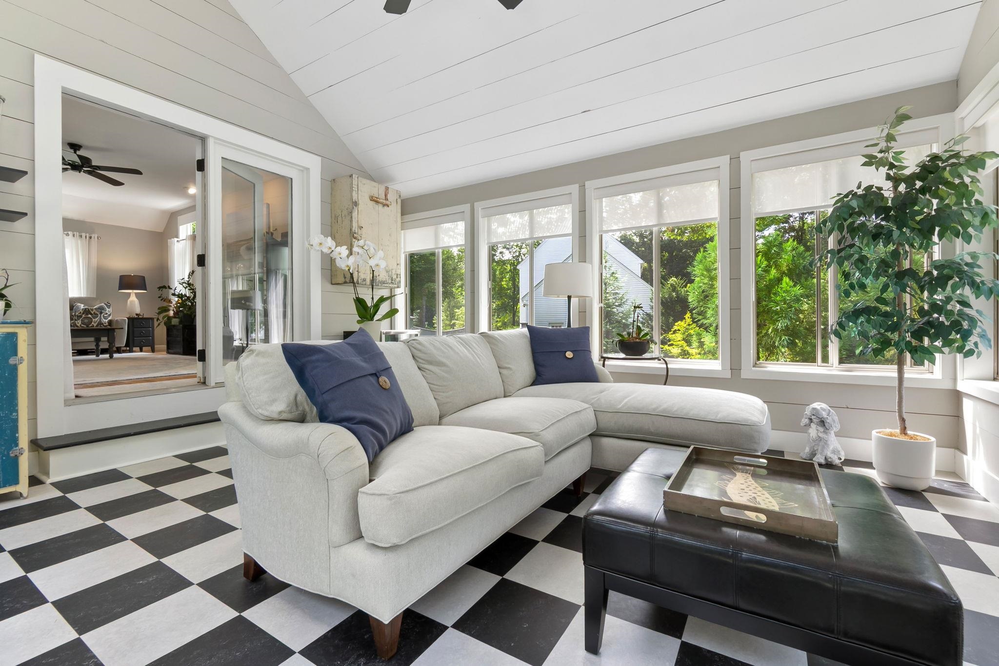 19 Buttonwood Drive