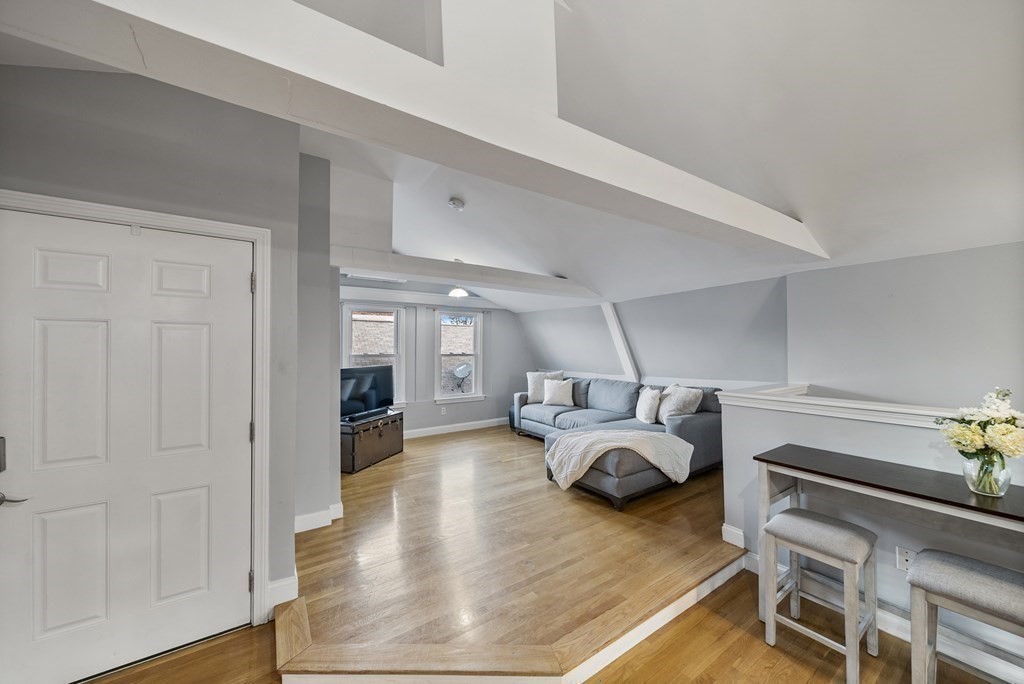134 Boston St # 3