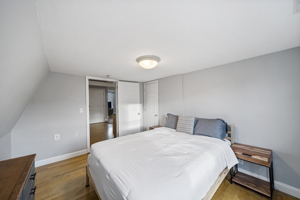 134 Boston St # 3