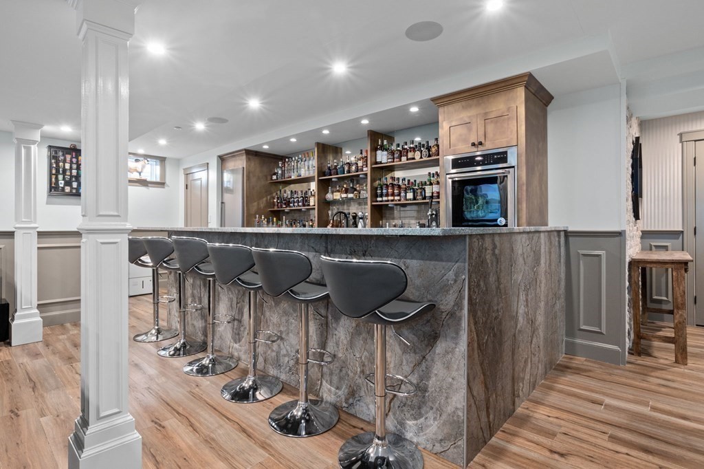 2 Poplar Hill Circle