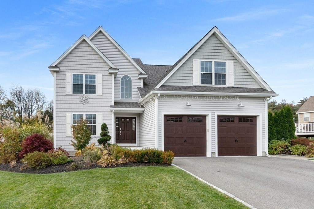 2 Poplar Hill Circle