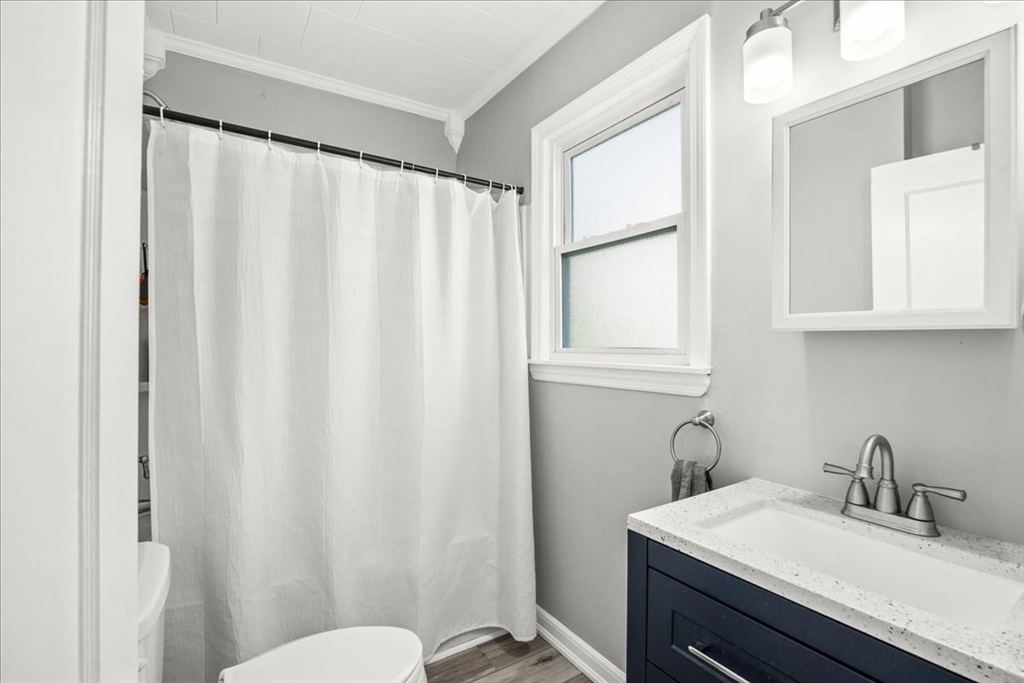 4 Howland Terrace # 2