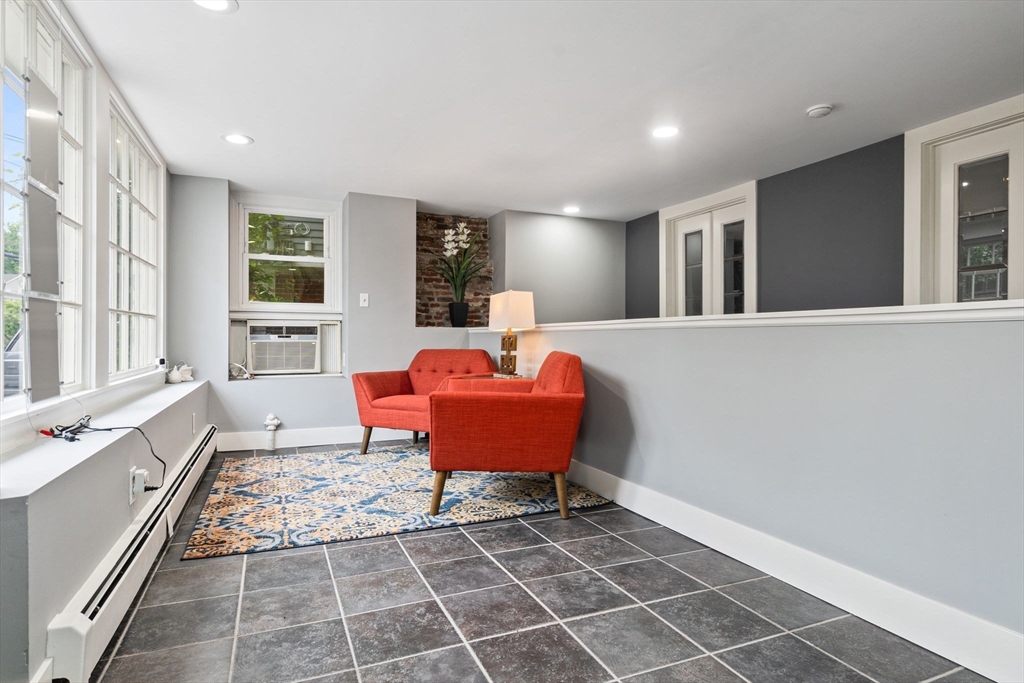 147-149 Merrimac St # 8 Unit: 7-8