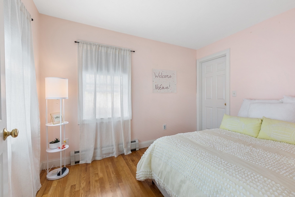 240 Merrimac St # 3