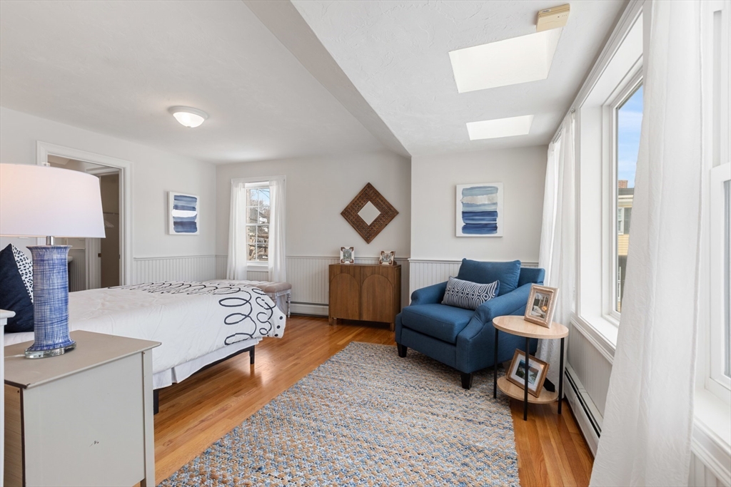 240 Merrimac St # 3