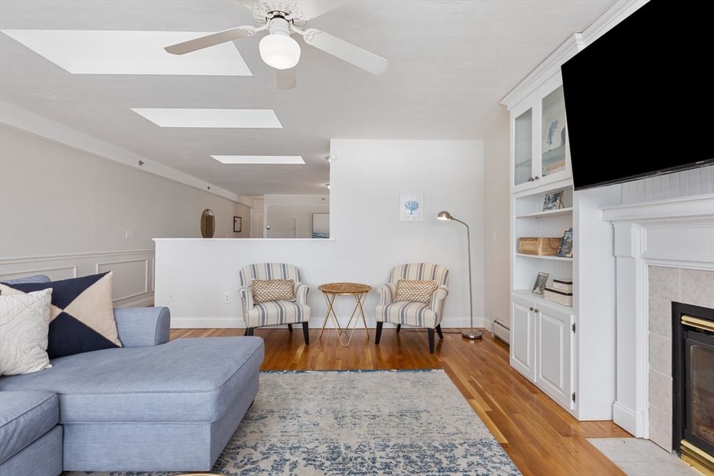 240 Merrimac St # 3