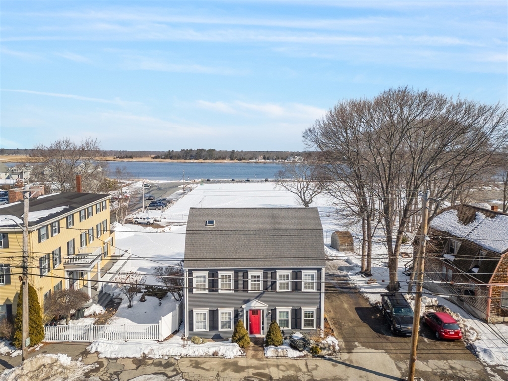 240 Merrimac St # 3